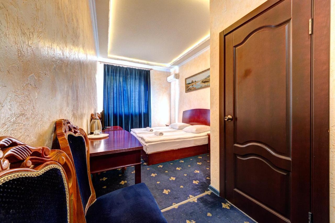 Hotel Kiev Lomakin 외부 사진